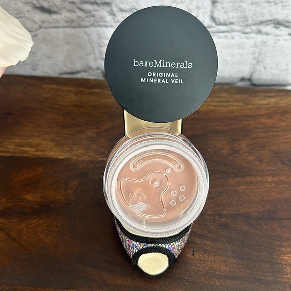 BAREMINERALS Mineral Veil Setting Powder SPF 25 "Deep Tinted Tan"  FULL SIZE - Picture 4 of 4